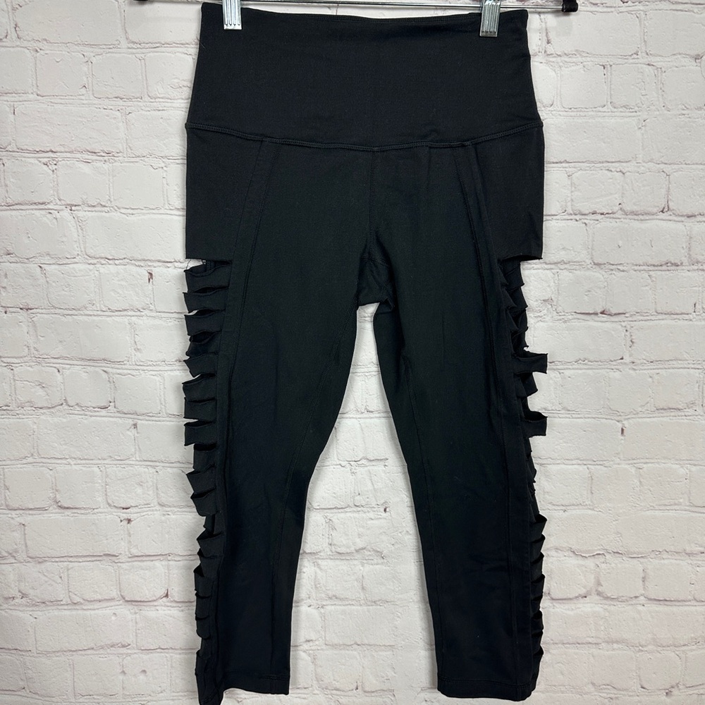 Zella side slits black cropped leggings waist pocket, sz S GUC